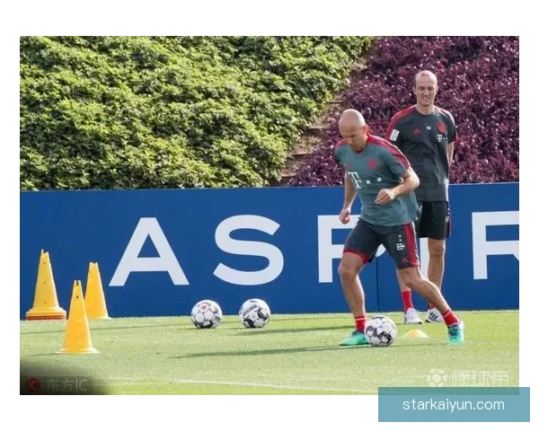 布莱克本伤病恢复情况持续向好,球队整体状态逐渐回暖。 布莱克本伤病恢复情况持续向好,球队整体状态逐渐回暖。